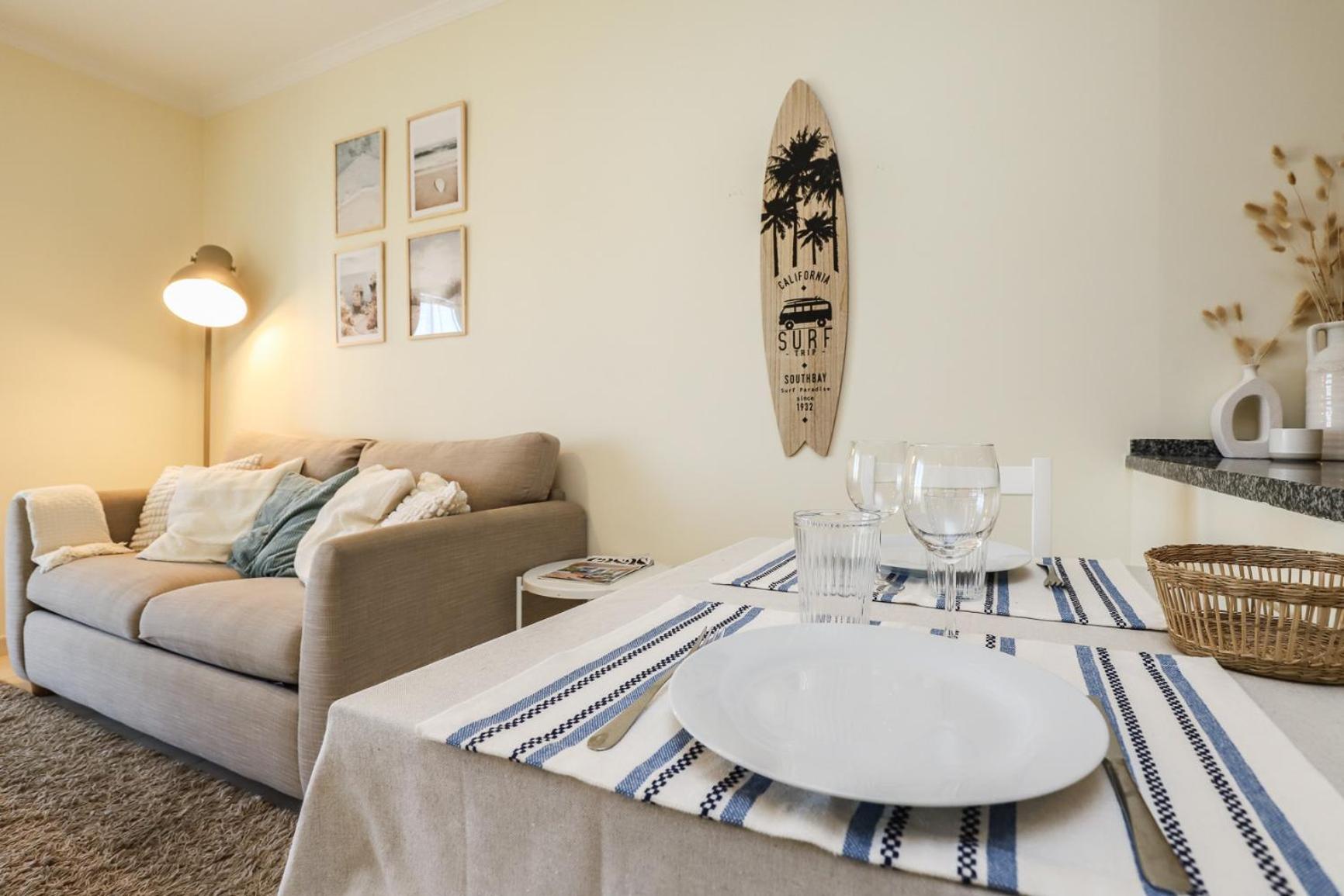 Апартаменты Charming Flat 10 Min Walk To Beach Албуфейра Экстерьер фото